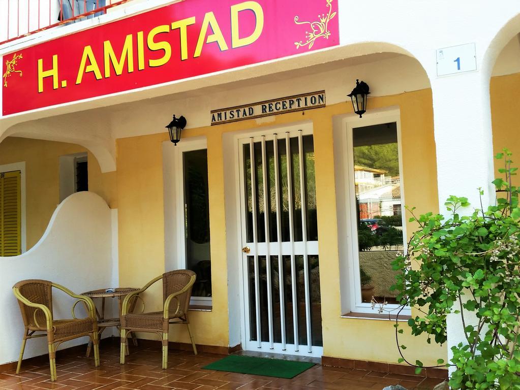 Amistad Hotel Peguera Exterior photo